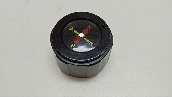 鋁件粘PC需快速粘接不發(fā)白用什么膠水呢？