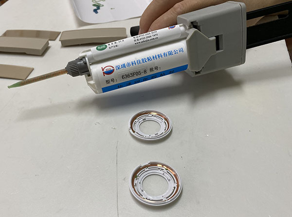 AB膠粘接案例