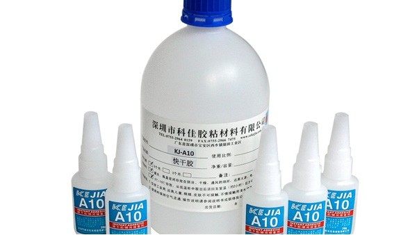 塑料跟塑料用什么膠水粘住，科佳推薦使用快干膠水KJ-A10