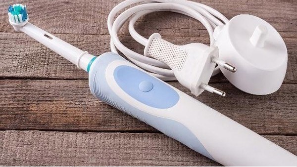 粘電動牙刷，用什么膠水能過安全檢測
